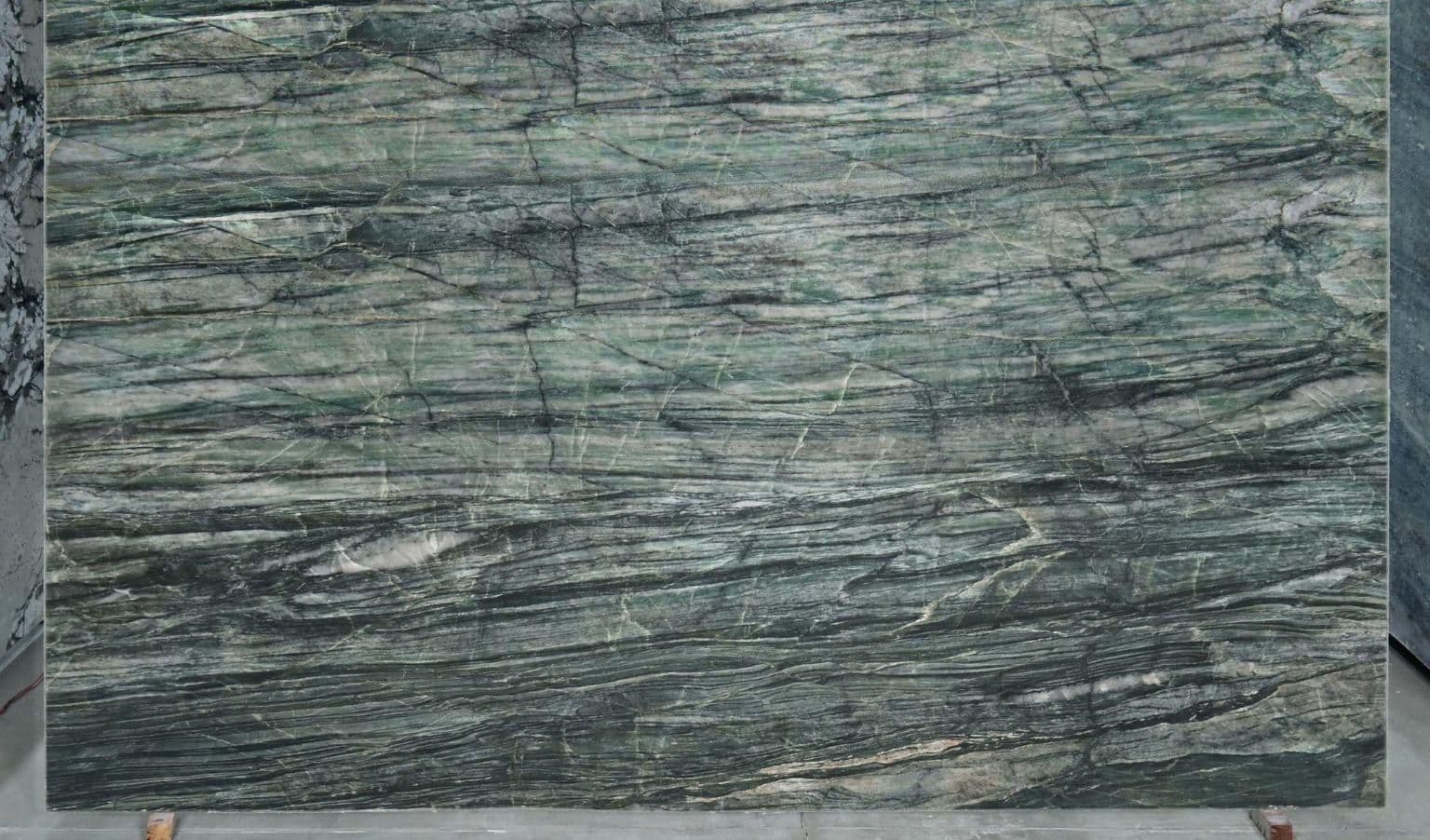 VARDE MOUNTAIN — Pacific Surfaces Granite